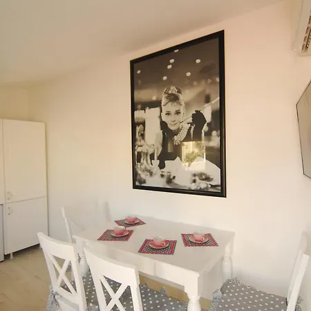 Apartment Imaginarium