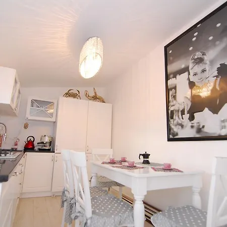 Apartment Imaginarium *